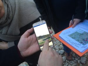 On-site working meeting at Jbail/Byblos © Pierre-Arnaud BARTHEL, French Development Agency (AFD)